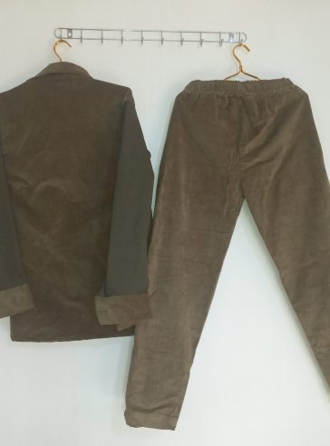 CORDUROY CHINOS GREEN JACKET WITH CARGO TROUSER